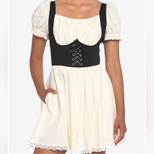 Her Universe Thorn and Fable Black and Cream corset Mini Dress Medieval Small